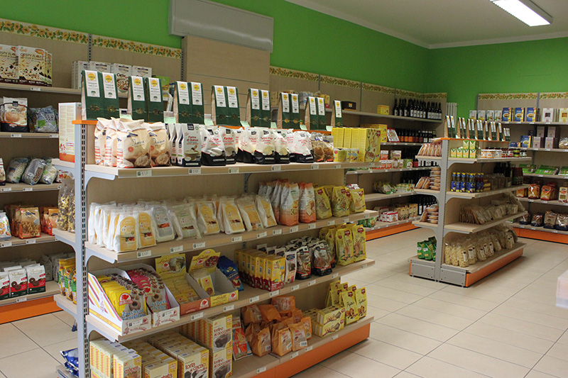Arredo negozio alimentare arredamento market alimenti como for Scaffali per negozi alimentari prezzi