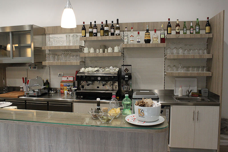 Preventivo arredamento per bar. preventivi arredo per bar. limbiate ... Arredamenti per birrerie