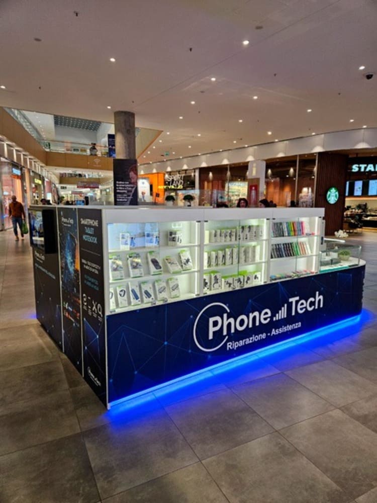 arredamento-negozio-telefonia