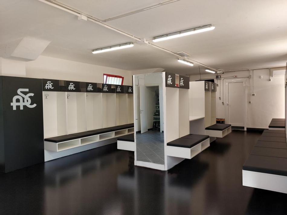 arredamento-spogliatoi-armadietti