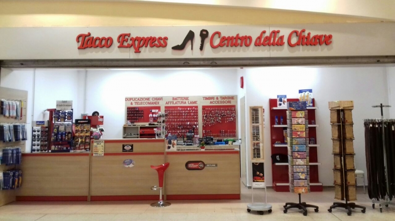 arredamento negozio calzolaio arredamento negozio calzolaio